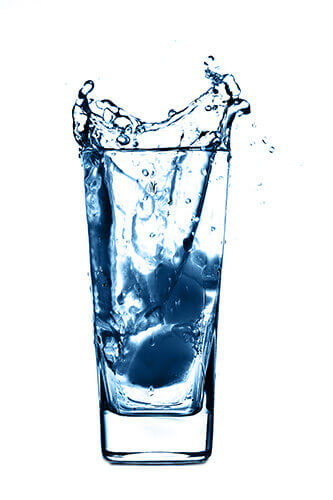 rent vann i glass fra Waterlogic
