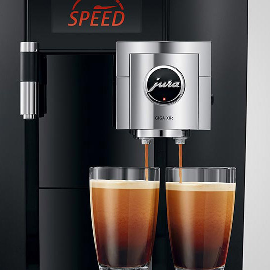 ​Kaffemaskin på jobb: Leie eller kjøpe?